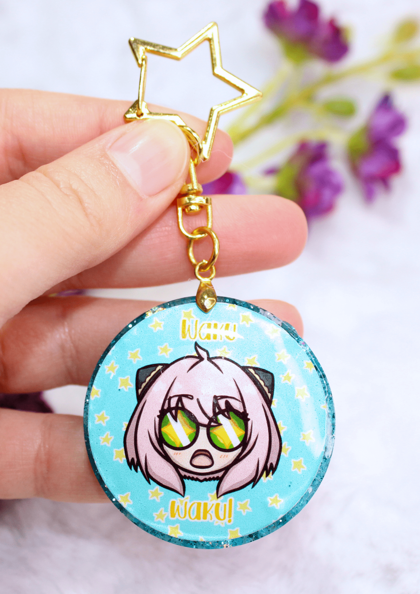 Llavero de resina inspirado en Anya (Spy x Family) - Imagen 4